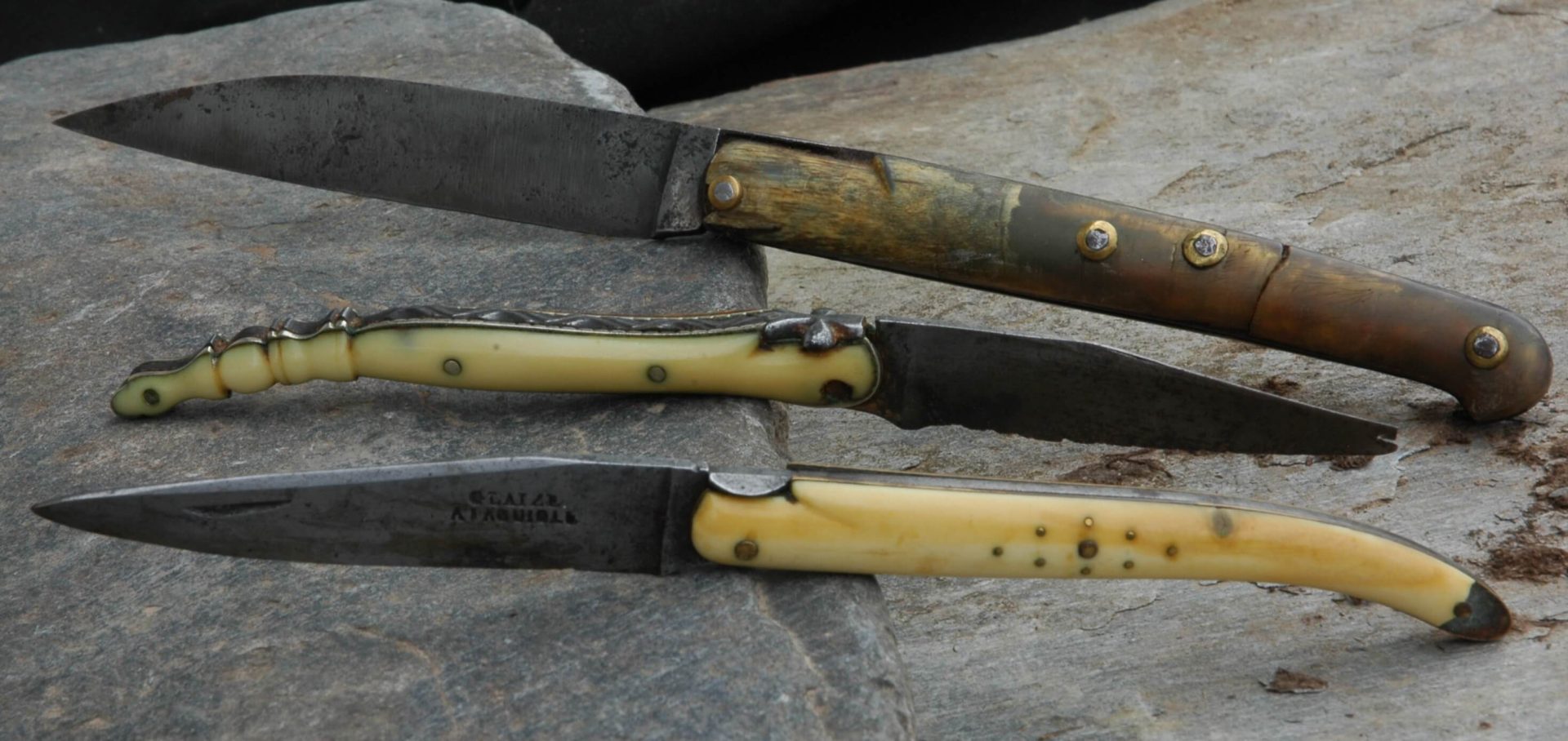 Proantic: Old Calmels Laguiole Knife Out Of Competition Horn