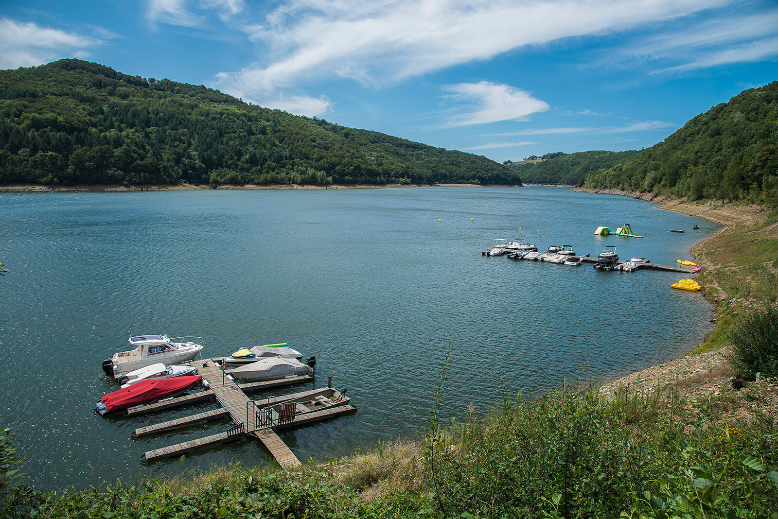 Lac de Sarrans Laussac