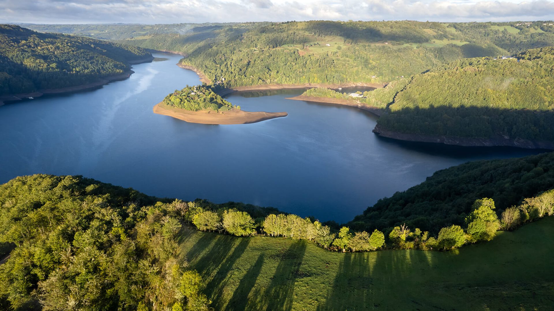 Laussac peninsula