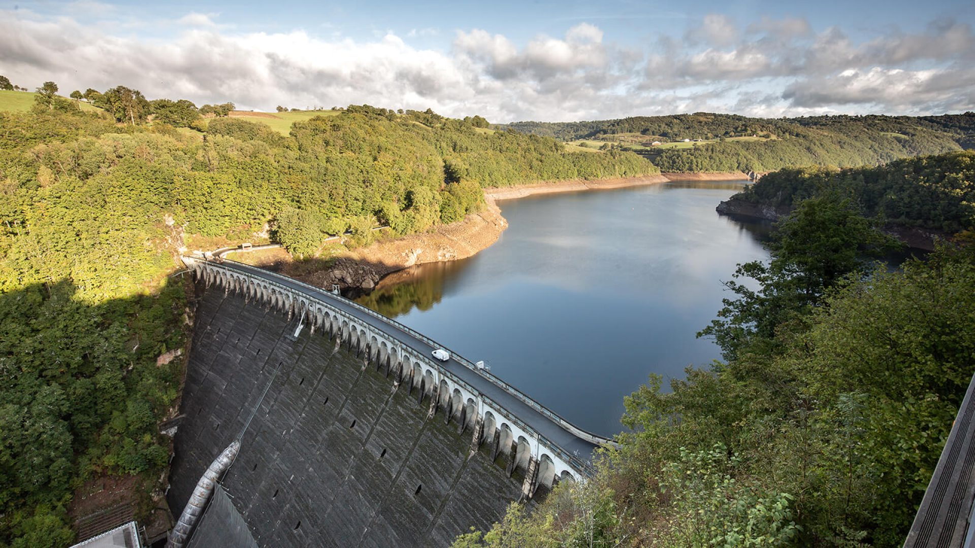 Sarrans Truyere-dam