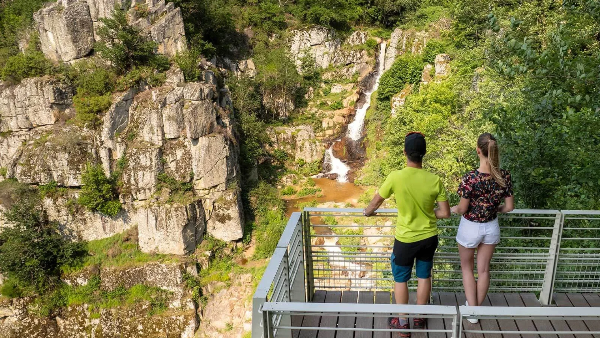 Saut du chien waterfall viewpoint