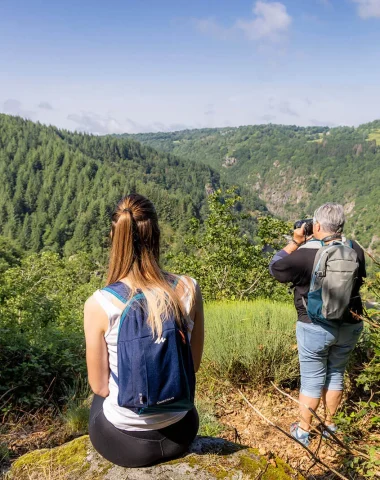 Wandern durch die Truyère-Schluchten