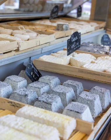 Directe verkoop op de boerderij van Aubrac