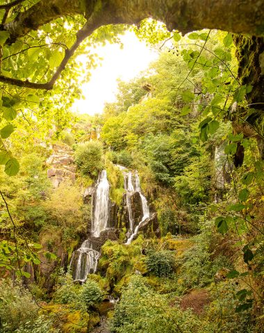 Springender Hundewasserfall